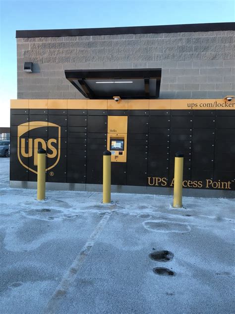 In Dundee Point Center West Of Rand & Dundee Intersection. . Ups hub palatine